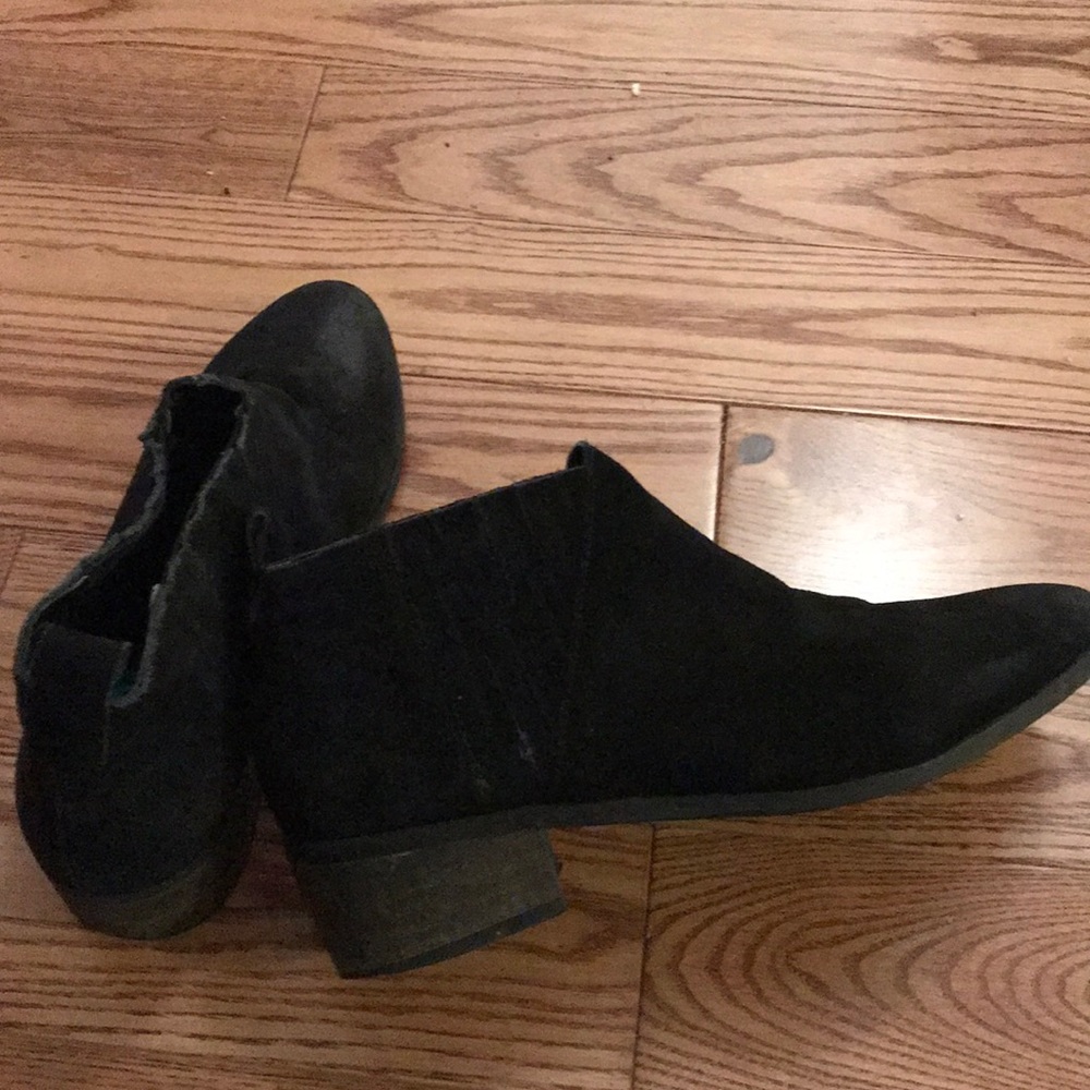 Leather suede booties